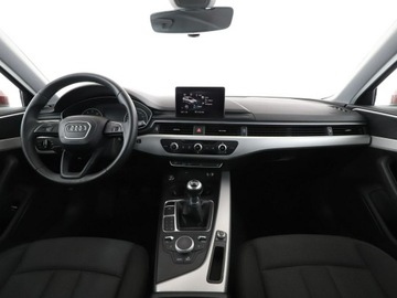 Audi A4 B9 Avant 2.0 35 TFSI  150KM 2019 Audi A4 Avant navi klima auto kamera i czujniki, zdjęcie 14