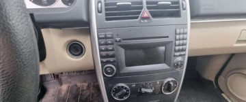 Mercedes Klasa B W245 200 CDI 140KM 2011 Mercedes-Benz Klasa B 2011r, 2.0 Diesel. Uszkodzony lewy przod. Jezdzi, zdjęcie 11