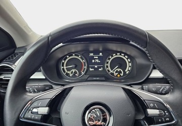 Skoda Fabia IV 1.0 TSI 110KM 2023 Skoda Fabia Salon Polska - I wlasciciel - Benzyna 110KM, zdjęcie 7