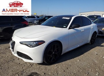 Alfa Romeo Giulia II Sedan Facelifting 2.0 Turbo 280KM 2020 Alfa Romeo Giulia TI 2020 2.0l 2.0 Benzyna 280KM