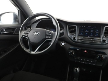 Hyundai Tucson III SUV Facelifting 1.6 T-GDi 177KM 2018 Hyundai Tucson automat 177KM navi grzane fotele, zdjęcie 15