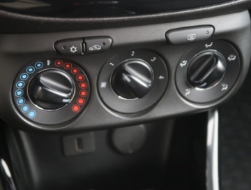 Opel Adam Hatchback 1.4 87KM 2014 Opel Adam 1.4, Salon Polska, 1. Właściciel, zdjęcie 11