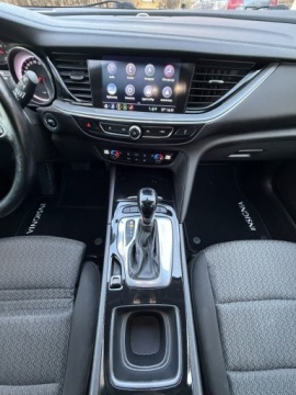 Opel Insignia II Sports Tourer 2.0 CDTI 170KM 2018 Opel Insignia Cosmo 2.0 CDTI 170 km Navi Alu17'', zdjęcie 31