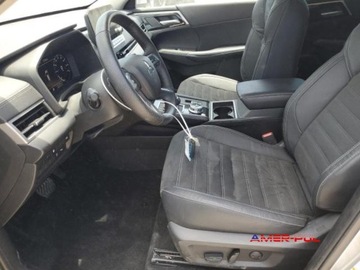 Mitsubishi Outlander III 2023 Mitsubishi Outlander 2023 r.,2,4L , 4x4 HYBRYDA PLUG - IN 2.4 Hybryda, zdjęcie 8