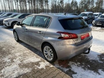 Peugeot 308 II 2014 Peugeot 308 hatchback 1.6 HDI 120 KM Nawigacja Hak, zdjęcie 4