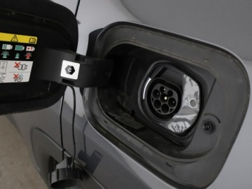 Jeep Compass II SUV Plug-In Facelifting 1.3 GSE T4 240KM 2022 Jeep Compass FV23 PHEV bixenon trailhawk 4x4, zdjęcie 39
