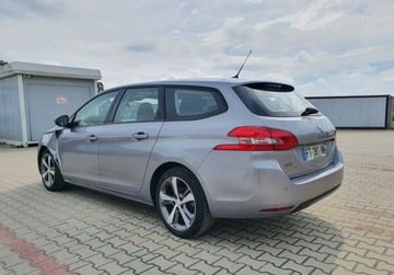 Peugeot 2019 Peugeot 308 Tylko 22 Tys km 1 Rej 82020 Benzyna 130 Koni WLKP 1.2 Benzyna, zdjęcie 8