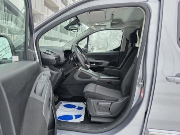 Toyota 2022 proace verso 1.2l benzyna 130KM*Salon PL * Bezwypadkowy * ASO Automat, zdjęcie 3