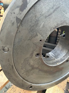 Патрон токарный самоцентрирующий Fi-400 Bison-белый