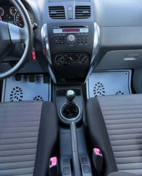 Suzuki SX4 I Hatchback Facelifting 1.5 VVT 112KM 2012 Suzuki SX4 Salon Polska, 105 tys km 1.5 Benzyna 112KM, zdjęcie 5