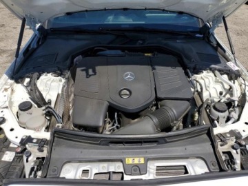 Mercedes Klasa C W206 2023 Mercedes-Benz Klasa C 300 2023 2.0 Benzyna 255KM, zdjęcie 6