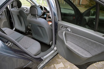 Mercedes Klasa C W203 Sedan W203 2.1 (C 200 CDI) 122KM 2004 MERCEDES C 200 CDI 122PS Avantgarde Bdb Stan AF18" Polecam OKAZJA!, zdjęcie 7