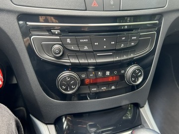 Peugeot 508 I Sedan 1.6 e-HDi FAP 112KM 2011 Peugeot 508 Zarejestrowany Automat Climatronic TOP, zdjęcie 11