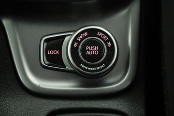 Suzuki Vitara III SUV Facelifting 1.4 BoosterJet 140KM 2019 Suzuki Vitara 1.4 BoosterJet, Salon Polska, 4X4, zdjęcie 15