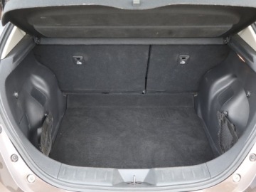 Nissan Leaf II Hatchback Elektryczny 40kWh 150KM 2018 Nissan Leaf 40 kWh, SoH 89%, Salon Polska, zdjęcie 13