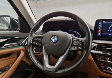 BMW Seria 5 G30-G31 Limuzyna Facelifting 2.0 520d 190KM 2021 BMW Seria 5 520d xDrive, Faktura VAT Marza, Serwis ASO, Bezwypadkowy 2.0, zdjęcie 15