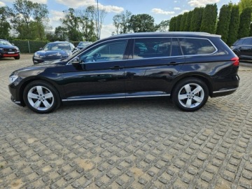 Volkswagen Passat B8 Variant 1.5 TSI EVO 150KM 2019 Volkswagen Passat 1,5 Benzyna 150KM DSG highline, zdjęcie 20