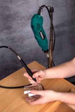 Многофункциональная шлифовальная машина с гибким шпинделем.