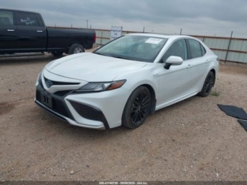 Toyota Camry IX 2021 Toyota Camry xse hybrid, 2022r., 2.5L 2.5 Hybryda 176KM, zdjęcie 1