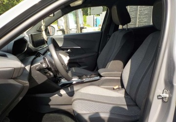 Peugeot 2008 II SUV Facelifting 1.2 PureTech 130KM 2024 Peugeot 2008 Okazja 1.2 Benzyna 130KM, zdjęcie 29