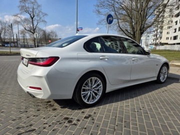 BMW Seria 3 G20-G21 Limuzyna 2.0 330e 292KM 2023 BMW 3 G20 330e 2.0l hybryda Plug-In 292KM * Przebieg: 55,158km, zdjęcie 30