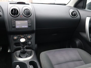 Nissan Qashqai I Crossover Facelifting  1.5 dCi 110KM 2012 Nissan Qashqai 1.5 dCi, Navi, Klima, Klimatronic, zdjęcie 7