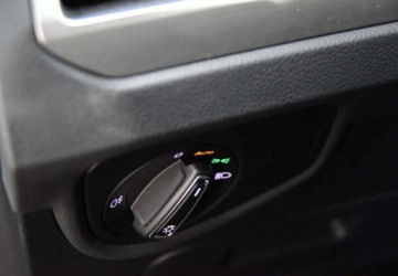 Volkswagen Touran III 2019 Volkswagen Touran 2.0 TDI _ Automat _ 5os _ 2.0 Diesel 115KM, zdjęcie 23