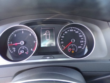 Volkswagen Golf VII Hatchback 3d 1.6 TDI-CR DPF 105KM 2013 VOLKSWAGEN GOLF VII 1.6 TDI Z NIEMIEC ZAREJESTROWANY, zdjęcie 14