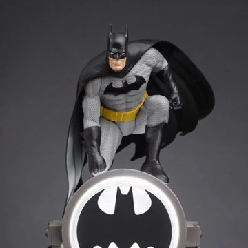 СВЕТОДИОДНАЯ ЛАМПА БЭТМЕН СВЕТОДИОДНАЯ ФИГУРНАЯ ЛАМПА DC COMICS