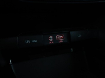 Kia Ceed III Kombi 1.4 T-GDi 140KM 2019 Kia Cee'd Spirit 140KM navi grzane fotele kamera, zdjęcie 26