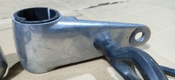 МАССИВНЫЕ КРОНШТЕЙНЫ, ПОВОРОТНИКИ, КРЕПЛЕНИЯ, ЗАЖИМ ФАР, РУЧКА