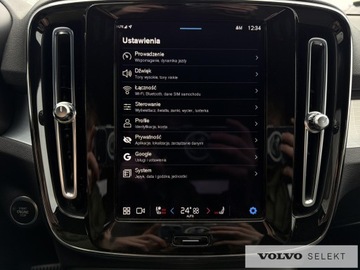 Volvo XC40 Crossover Facelifting 2.0 B3 163KM 2022 Volvo XC 40 XC40 B3 Core aut, Pakiet Climate, Paki, zdjęcie 21