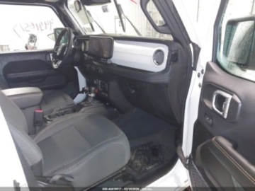 Jeep Wrangler IV 2024 Jeep Wrangler 4XE Sahara 2024 2.0 Hybryda 270KM, zdjęcie 9