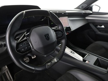 Peugeot 308 II Hatchback Facelifting 1.2 PureTech 130KM 2021 Peugeot 308 1.2 GT Automat Nawigacja Aktywny, zdjęcie 13