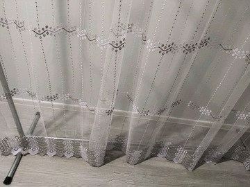 MARQUETTE ЦВЕТОЧНЫЙ УЗОР БЕЛЫЙ СЕРЫЙ СЕРЕБРЯНАЯ РЕЗЬБА ГОСТИНАЯ