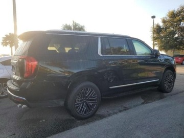  GMC Yukon 2024, 6.2L, 4x4, XL DENALI, porysowany lakier 6.2 Benzyna 420KM, zdjęcie 3