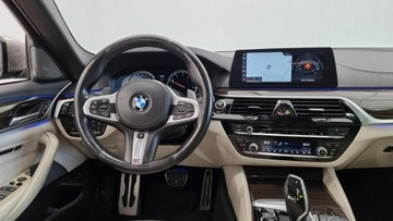 BMW Seria 5 G30-G31 Limuzyna 550i 462KM 2017 BMW M550i Xdrive krajowy MAX opcja, bezwypadkowy, zdjęcie 11
