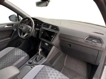 Volkswagen Tiguan II SUV Facelifting 2.0 TSI 190KM 2023 Volkswagen Tiguan DSG R-Line Led Matrix IQ. Light GWARANCJA FV23 Salo, zdjęcie 13