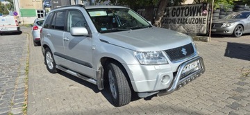 Suzuki Grand Vitara II SUV 1.9 DDiS 129KM 2007 SUZUKI GRAND VITARA II 1.9 DDiS 4x4 Napęd na 4 koła 129 KM