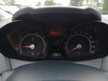 Ford Fiesta VII Hatchback 5d 1.25 Duratec 60KM 2010 Ford Fiesta 1.25 16V 60KM Klimatyzacja Isofix, zdjęcie 12