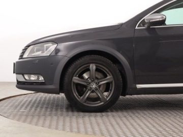 Volkswagen Passat B7 Variant 2.0 TDI CR DPF BlueMotion 170KM 2012 VW Passat 2.0 TDI, Salon Polska, 167 KM, 4X4, zdjęcie 14