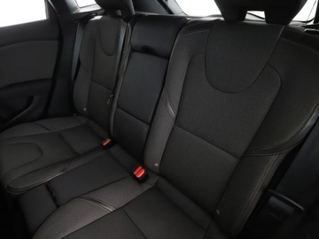 Volvo V60 I Kombi Facelifting 2.0 D3 DRIVE-E 150KM 2017 Volvo V40 Cross Country 2.0d Automat Cross Country, zdjęcie 16