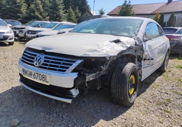 Volkswagen CC 2.0 TSI 210KM 2015 Volkswagen CC 2015r, 2.0 Benzyna. AUTOMAT. Uszkodzony lewy przod. Pali., zdjęcie 1