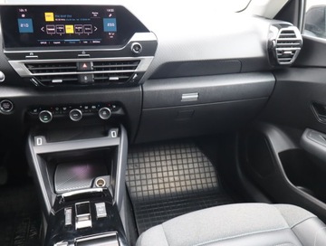 Citroen C4 III SUV 1.2 PureTech 130KM 2022 Citroen C4 1.2 PureTech, Salon Polska, zdjęcie 7