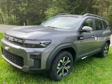 Dacia Bigster 1.2 TCe 130KM 2025 Od ręki - Expression mHEV 4x4 1.2 TCe 130KM / Pakiet Zimowy Plus, zdjęcie 1