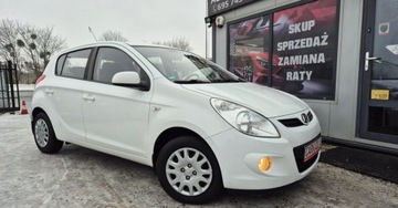 Hyundai i20 I Hatchback 5d 1.2 DOHC 78KM 2011 Hyundai i20 Oplacony do rejestracji serwisowany 2 kpl. Kol. 1.2 Benzyna