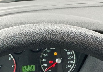 Ford Focus I Sedan 1.6 16V 100KM 2005 Ford Focus Niski przebieg, oryginal, bezwypadkowy, bez korozji. 1.6 100KM, zdjęcie 30