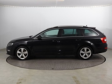 Skoda Octavia III Kombi 2.0 TDI CR DPF 150KM 2015 Skoda Octavia 2.0 TDI, DSG, Xenon, Bi-Xenon, zdjęcie 2