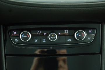 Opel 2018 Opel Grandland 1.2 Turbo, Salon Polska, zdjęcie 9