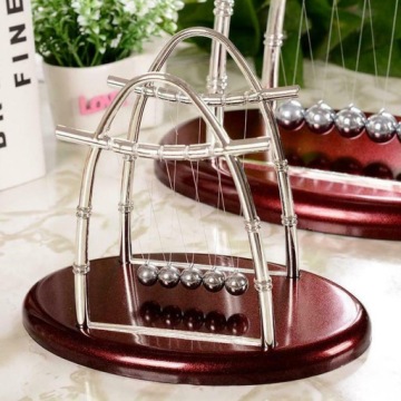 МАЯТНИКОВЫЕ ШАРИКИ NEWTON BALLS НАСТОЛЬНЫЙ ГАДЖЕТ С ШАРИКАМИ PERPETUM XL